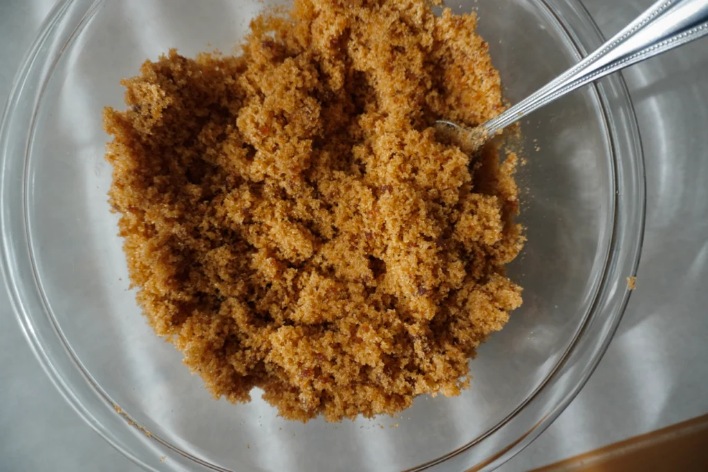 bowl of brown sugar